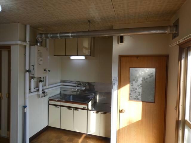 スカイハイツ（愛国西）の物件内観写真