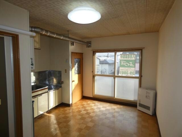 スカイハイツ（愛国西）の物件内観写真