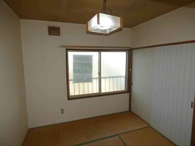 スカイハイツ（愛国西）の物件内観写真