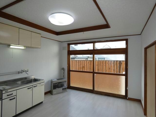 しんたにハイツの物件内観写真