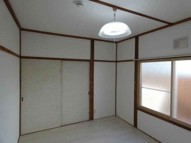 しんたにハイツの物件内観写真