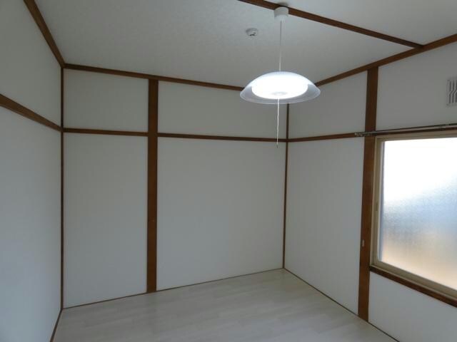 しんたにハイツの物件内観写真