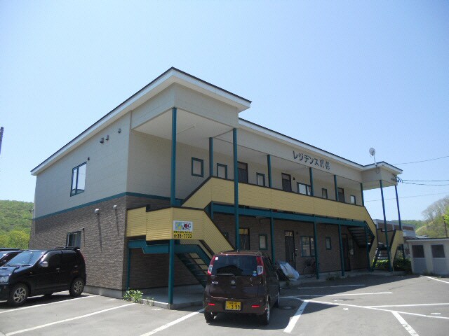 レジデンス別保の物件外観写真