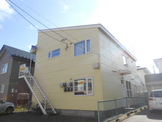 アルファ芦野の物件外観写真