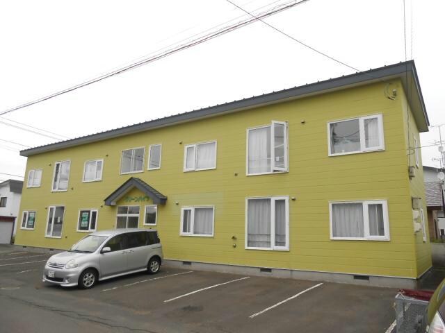 グリーンハイツ(鳥取北）の物件外観写真