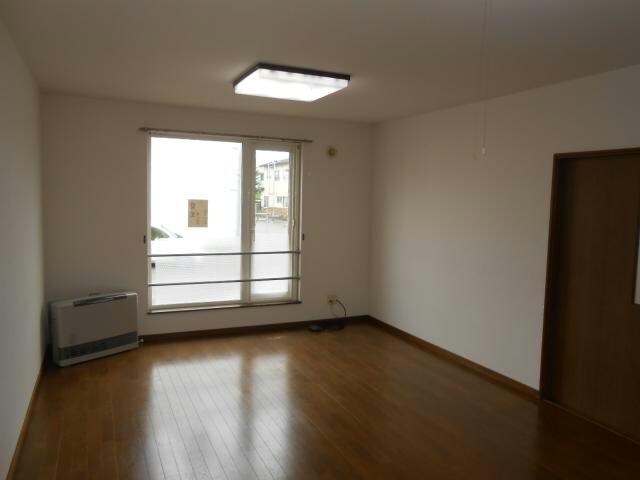 グリーンハイツ(鳥取北）の物件内観写真