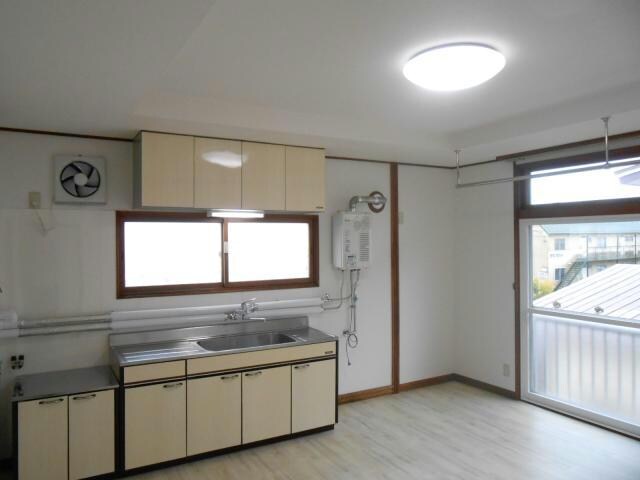 カネ山ハイツA（光和）の物件内観写真