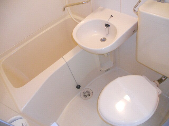 キャンパスＯＮＯ　Ｃの物件内観写真