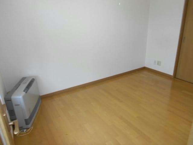 ハイツ雄飛の物件内観写真