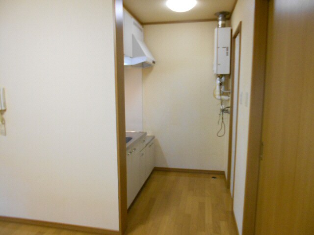 ハイツ雄飛の物件内観写真