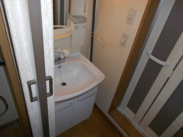 ハイツ雄飛の物件内観写真