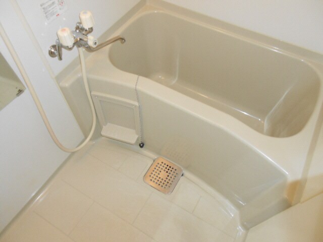 ハイツ雄飛の物件内観写真