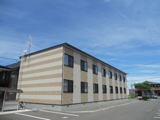 レオパレスふみぞのの物件外観写真