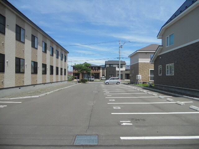 レオパレスふみぞのの物件外観写真