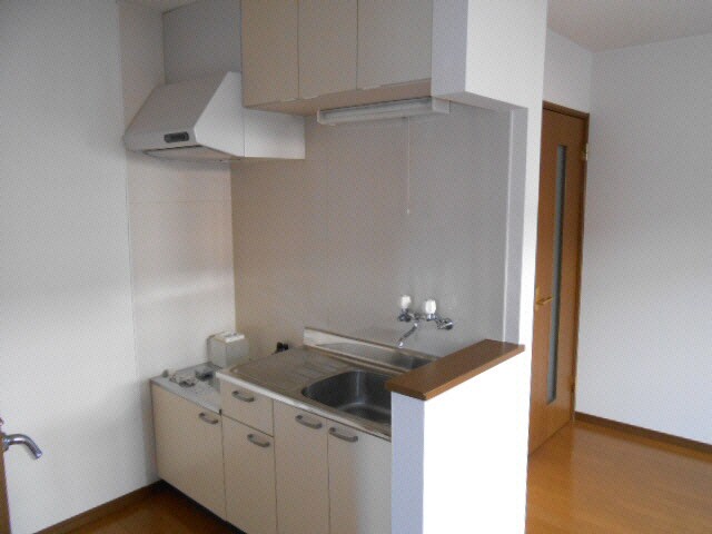 ひまわりハイツ昭和の物件内観写真