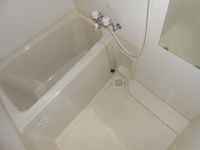 ひまわりハイツ昭和の物件内観写真