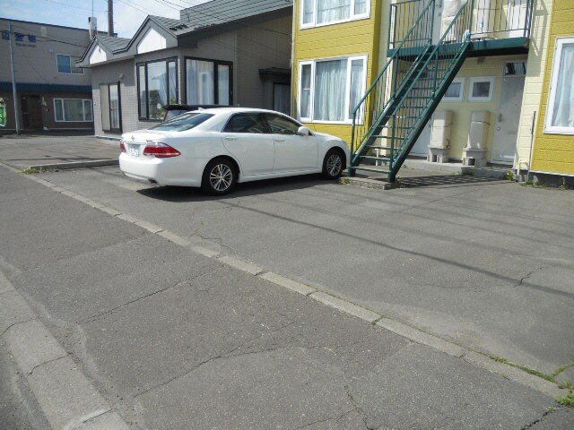 カネスハイツⅡの物件外観写真