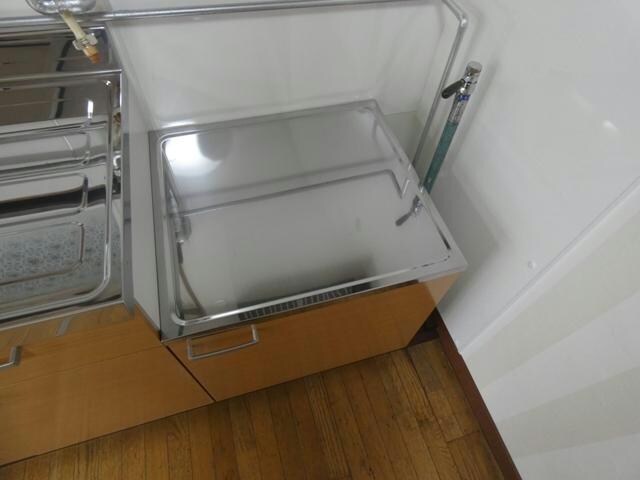 愛国東４－２７－１貸家の物件内観写真