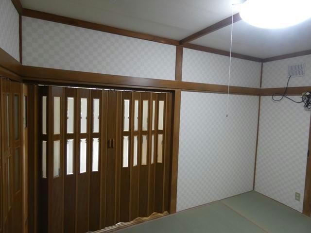 愛国東４－２７－１貸家の物件内観写真