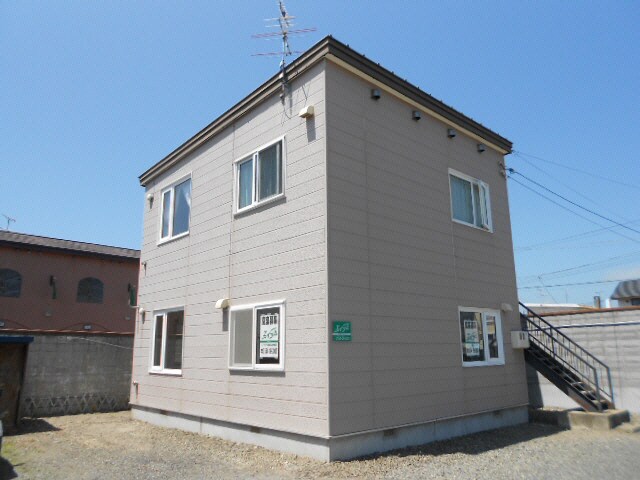 まるきハイツの物件外観写真