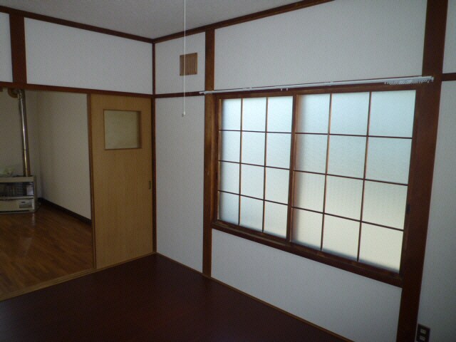 愛国たかとハイツの物件内観写真