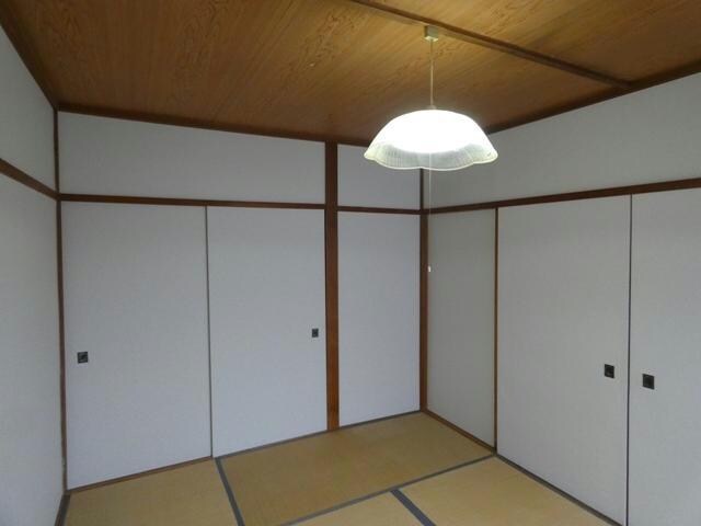 松田マンションの物件内観写真