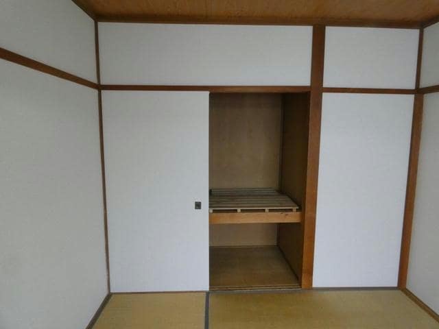 松田マンションの物件内観写真