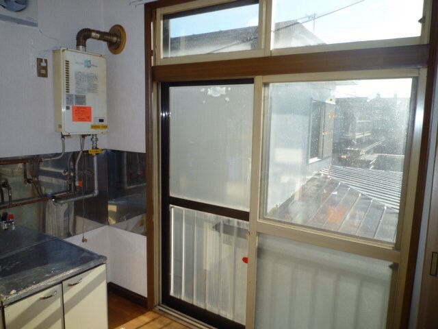 愛国たかとハイツの物件内観写真