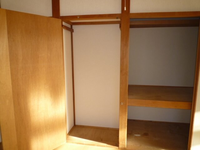 愛国たかとハイツの物件内観写真