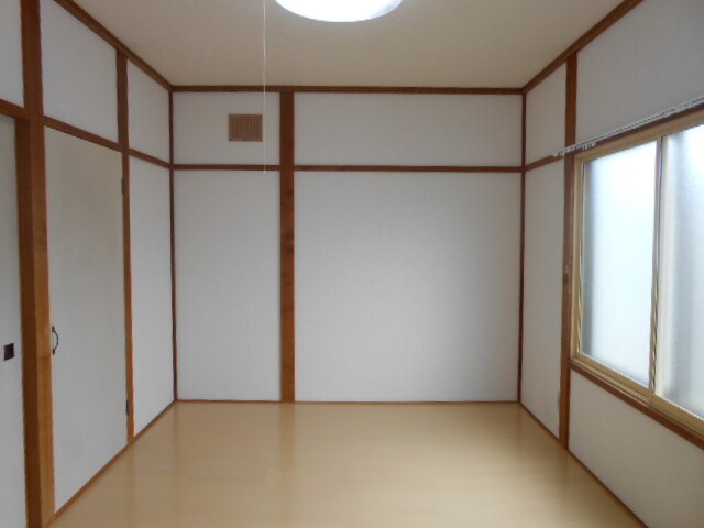 愛国たかとハイツの物件内観写真