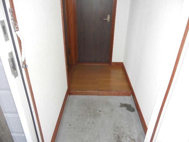 アップルマンションの物件内観写真