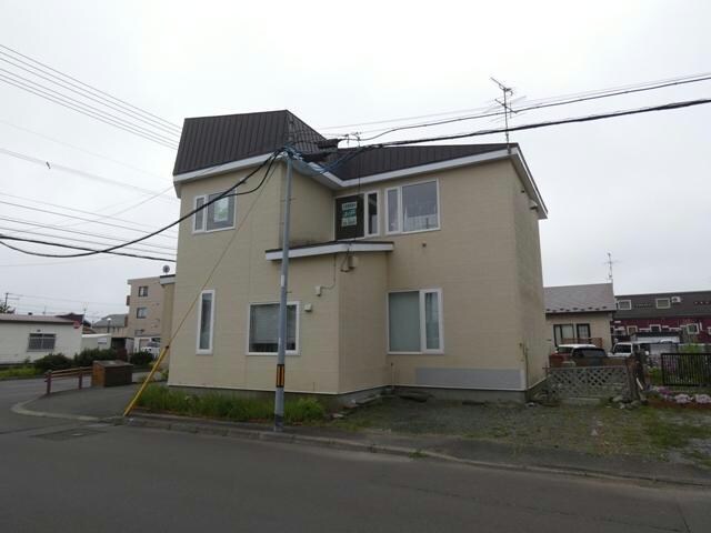 アップルマンションの物件外観写真