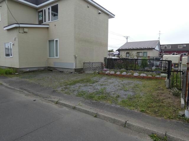 アップルマンションの物件外観写真