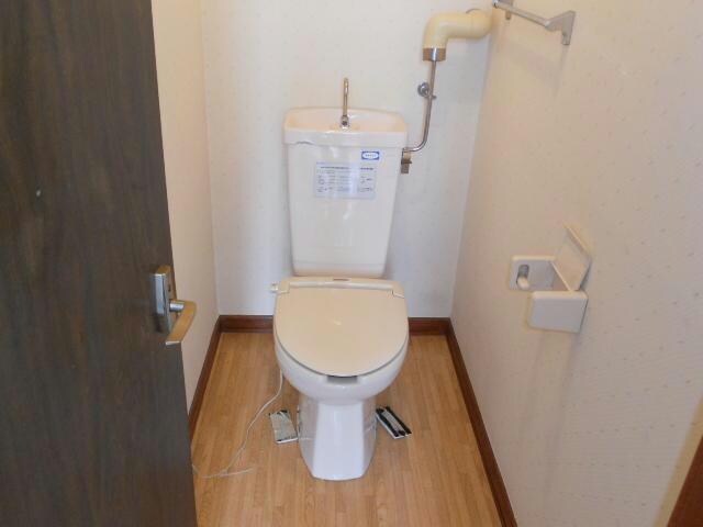 アップルマンションの物件内観写真