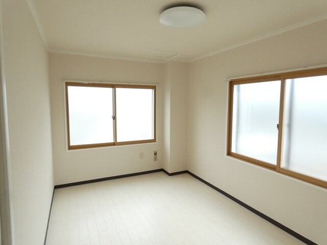 ロータスハイツの物件内観写真