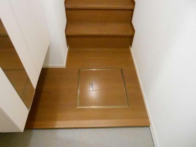 ディールームリバーサイドの物件内観写真