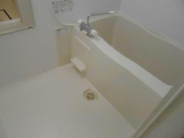 ディールームリバーサイドの物件内観写真