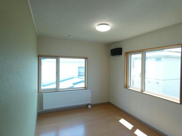 鳥取北１０－１５－４貸家の物件内観写真