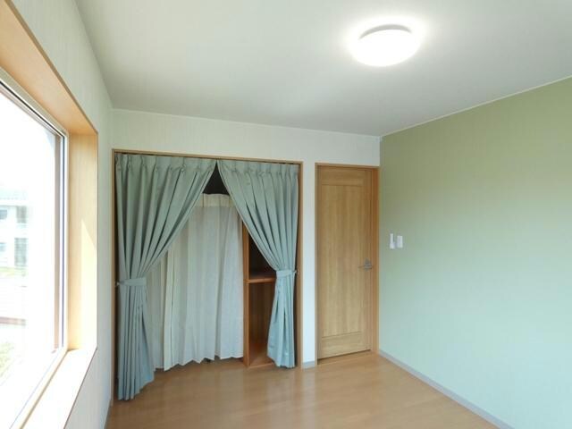 鳥取北１０－１５－４貸家の物件内観写真