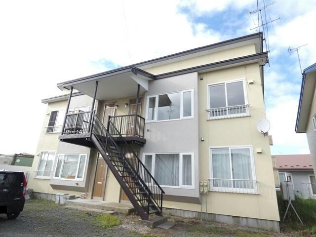 バナ奈ハイツの物件外観写真