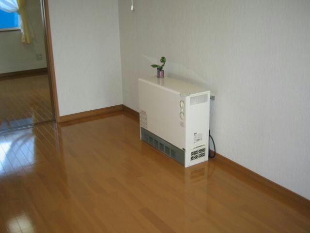 ロイヤルエステートの物件内観写真