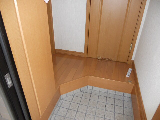 ロイヤルエステートの物件内観写真