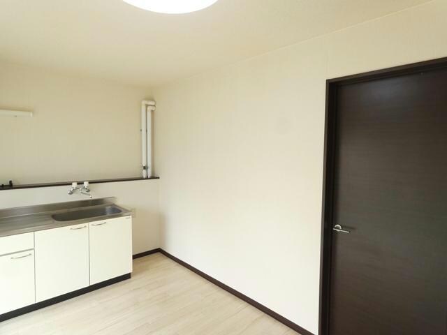 東川町１３－２１　1棟2戸の物件内観写真