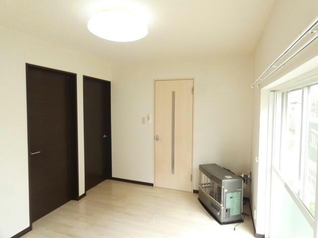 東川町１３－２１　1棟2戸の物件内観写真