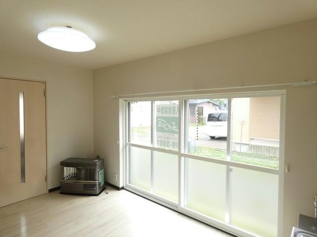 東川町１３－２１　1棟2戸の物件内観写真