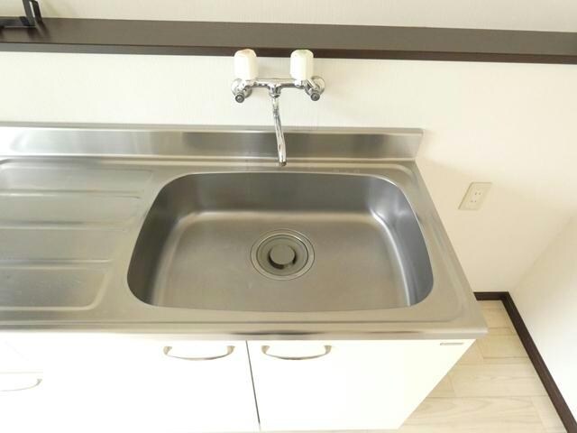 東川町１３－２１　1棟2戸の物件内観写真