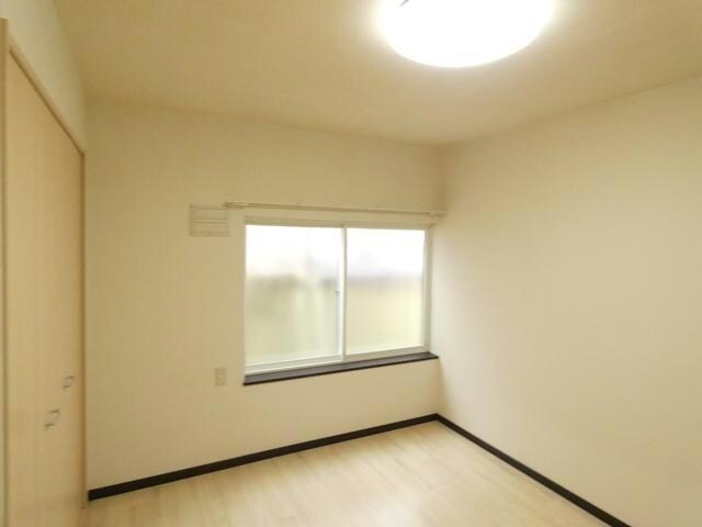 東川町１３－２１　1棟2戸の物件内観写真