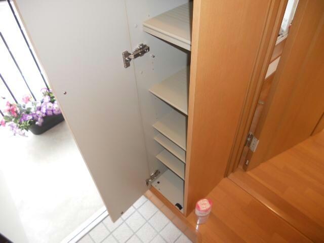 ロイヤルエステートの物件内観写真