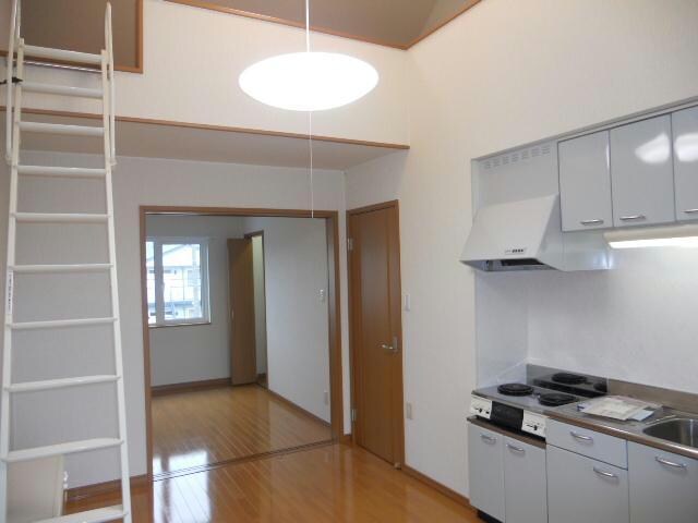 ロイヤルエステートの物件内観写真