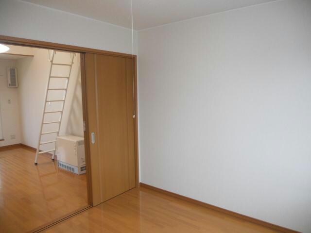 ロイヤルエステートの物件内観写真